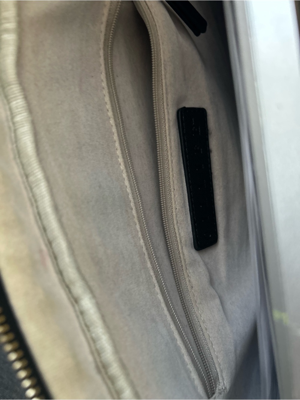 Black Laptop Briefcase - Sleek Professional Work Bag - Picture 6 of 6